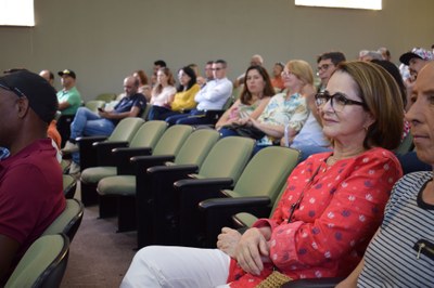 Debate sobre a pedreira do Piraporinha