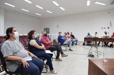 Reunião dos vereadores com a Secretaria da Educação para debater a volta às aulas