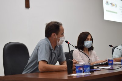 Reunião dos vereadores com a Secretaria da Educação para debater a volta às aulas