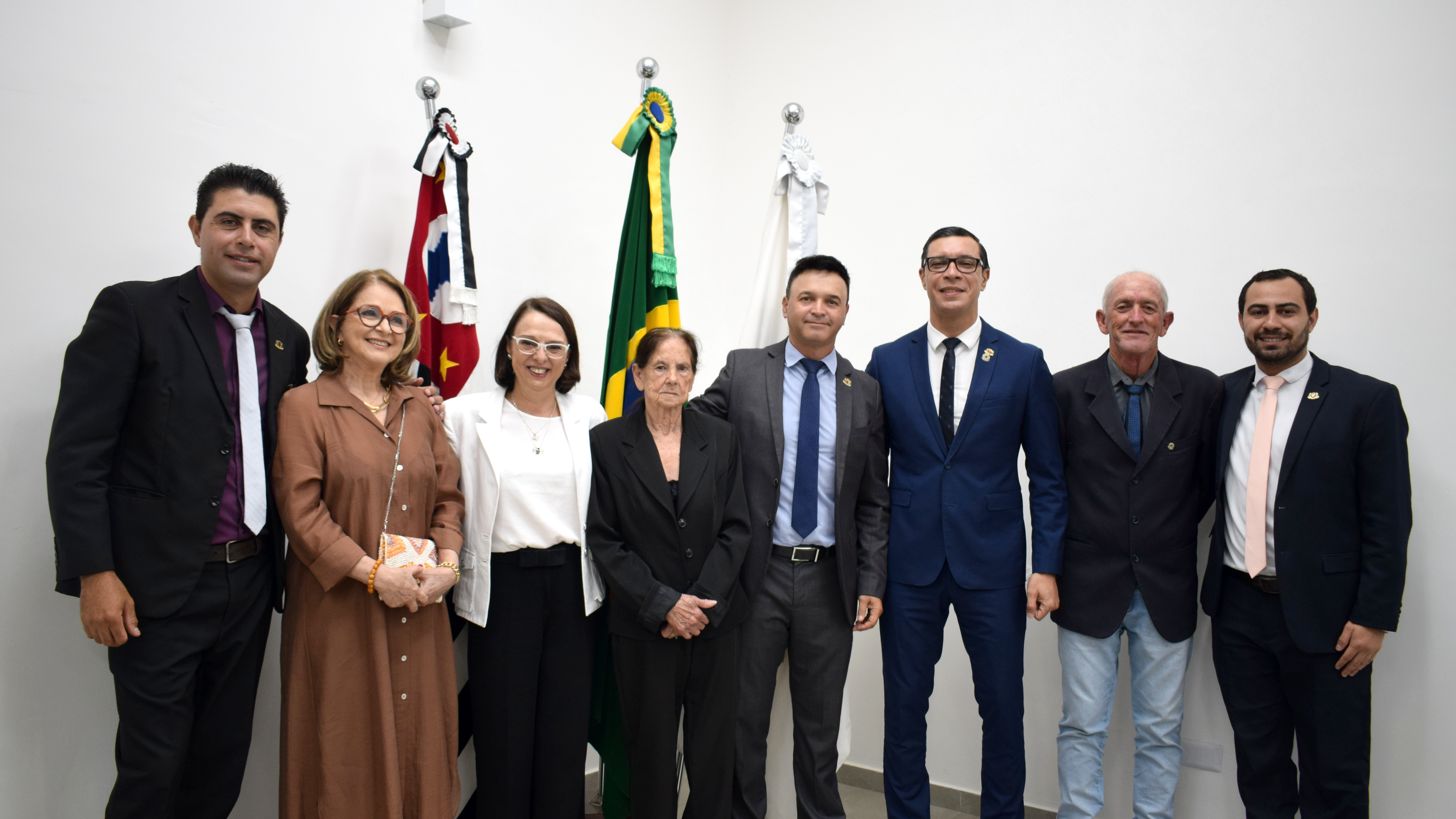 Câmara realizou cerimônia na noite de ontem.