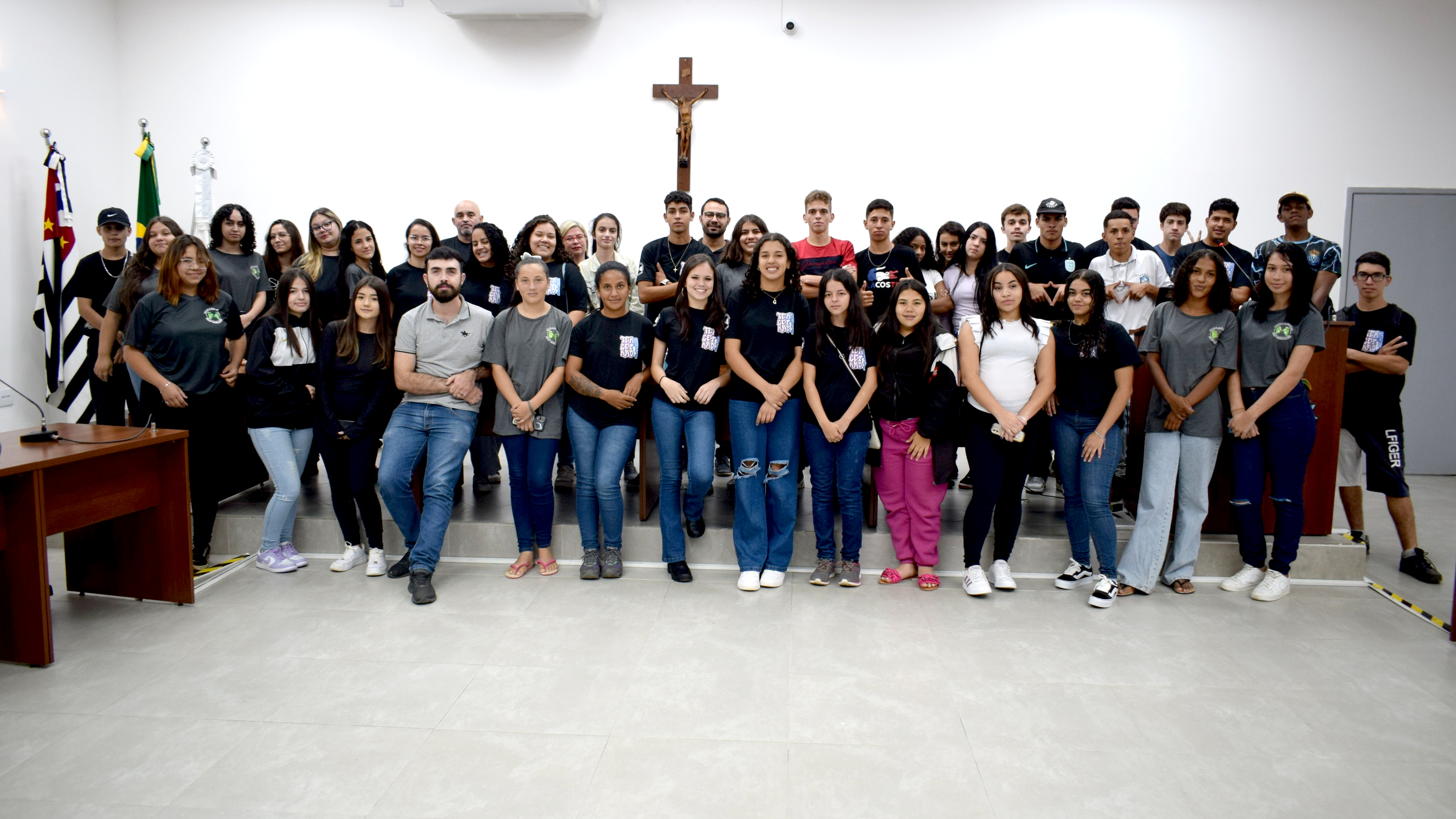 Câmara recebeu visita de alunos da E.E. Prof. Maria Ignês Araújo Paula Santos.